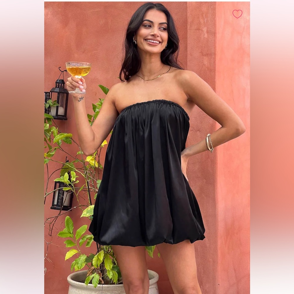 BB Miki Black Strapless Mini Dress